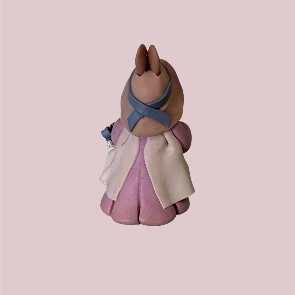 Handmade miniature clay bunny figurine - Picture 2 of 6